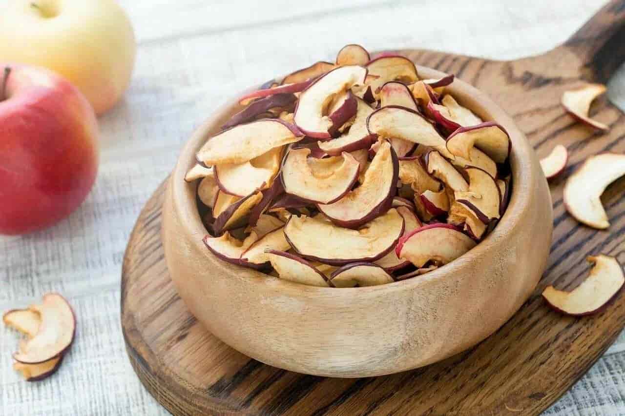 تصویر 2 از سیب خشک طبیعی سالم ویژه کودکان و ورزشکاران با بسته بندی خانگی